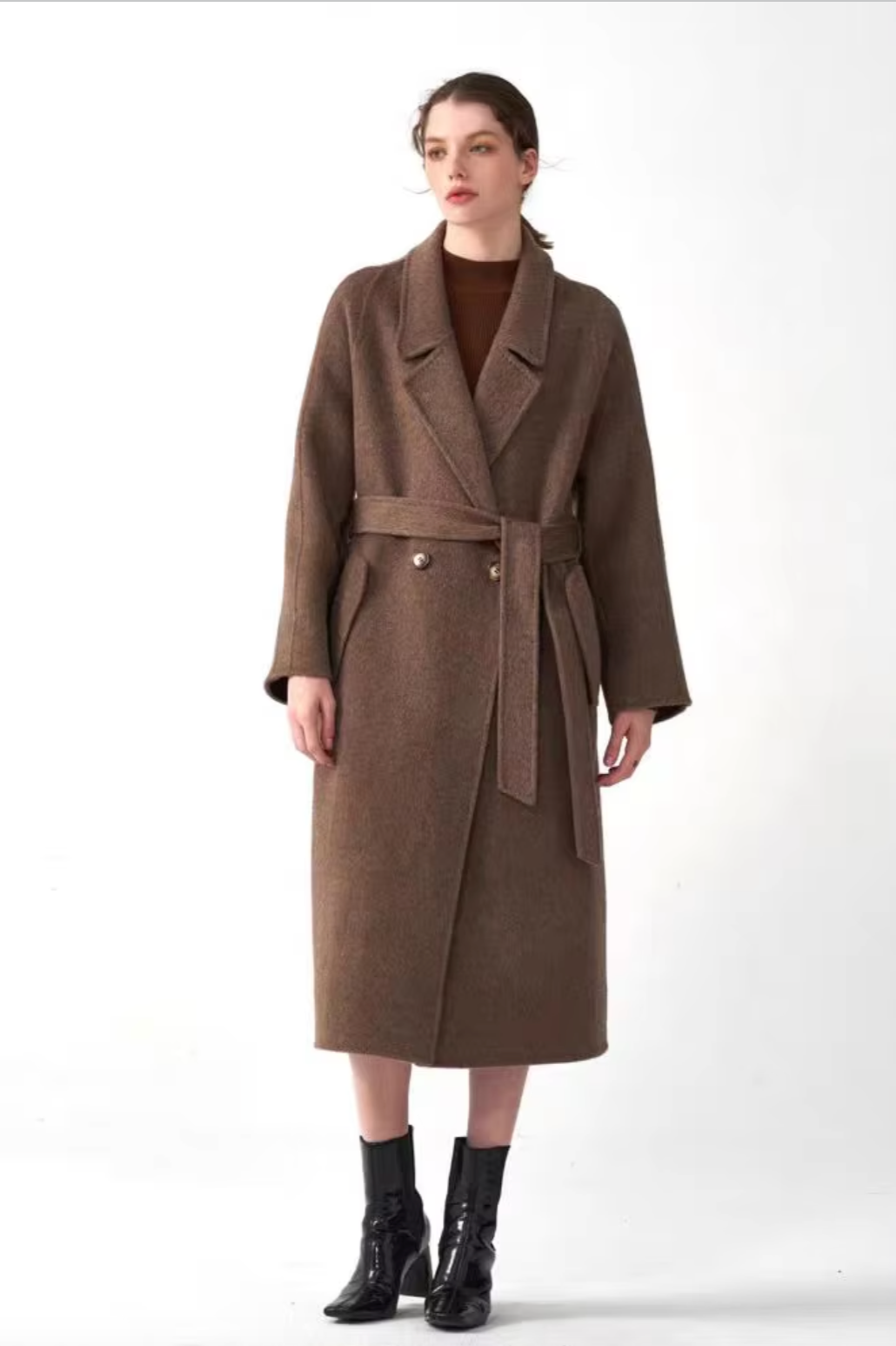 The Evelyn Wool-Cashmere Blend Coat